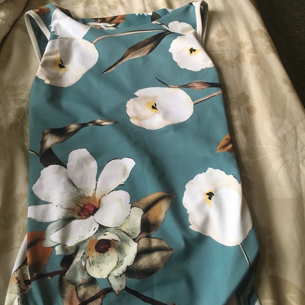 Eleve Floral Louise Leotard (read description)